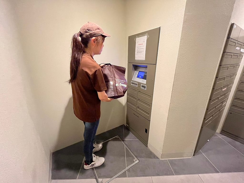 CLEAN cierge a.latte 日本橋店のマンション宅配BOXサービス利用イメージ