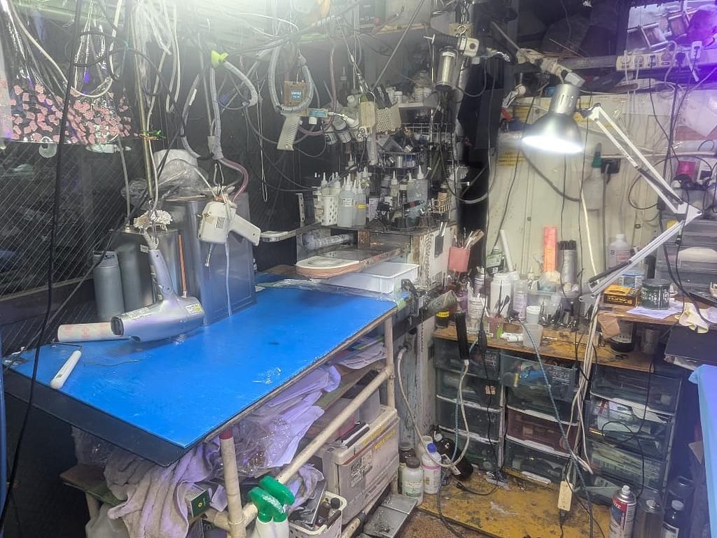 長年使い続けている染み抜き台